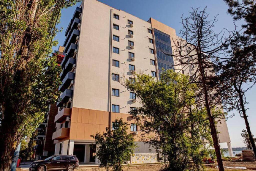 Alexis Spacious Classic Apartment Mamaia Buitenkant foto