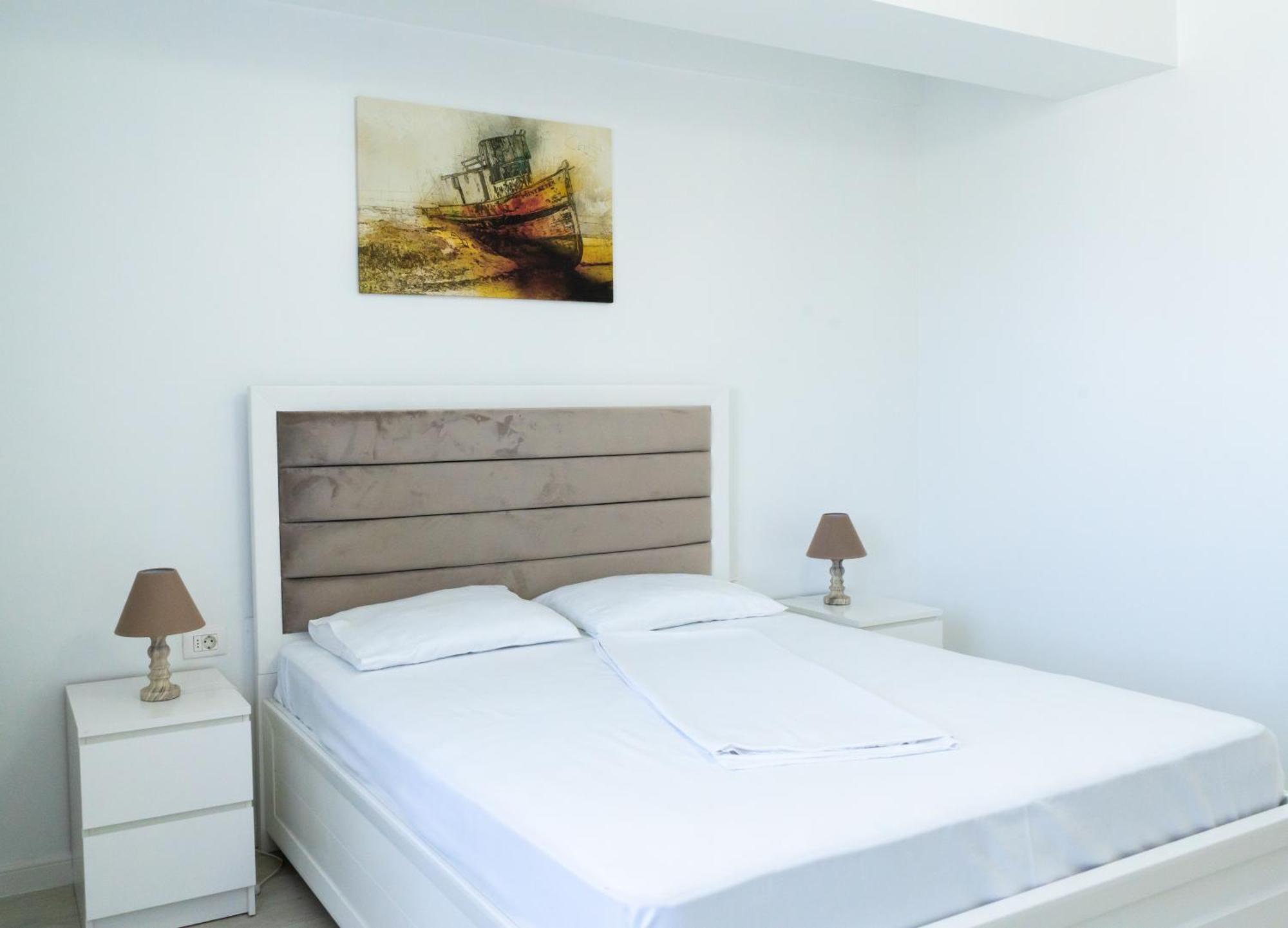 Alexis Spacious Classic Apartment Mamaia Buitenkant foto